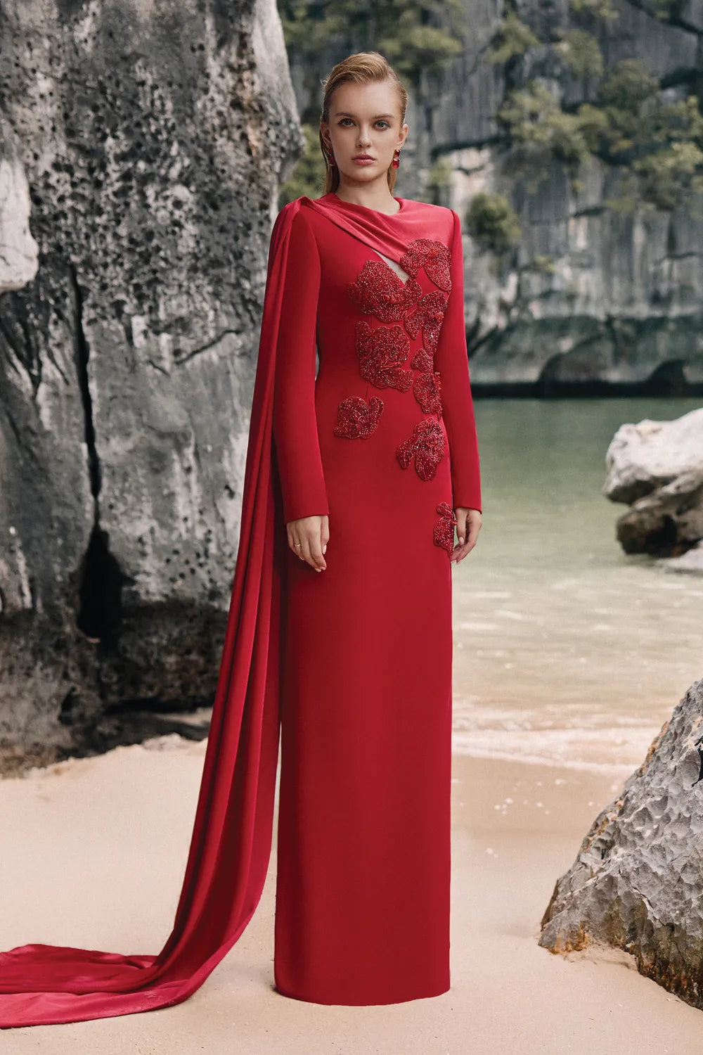 One Sided Flap Chest Cut-Out Dress LUNE DE SOIE One Sided Flap Chest Cut-Out Dress LUNE DE SOIE