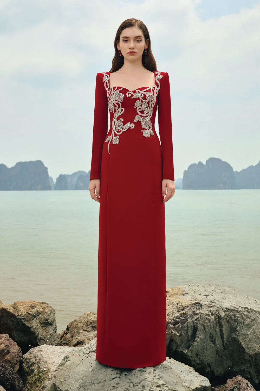 Square Neck Crystal Embellished Straight Dress LUNE DE SOIE Square Neck Crystal Embellished Straight Dress LUNE DE SOIE