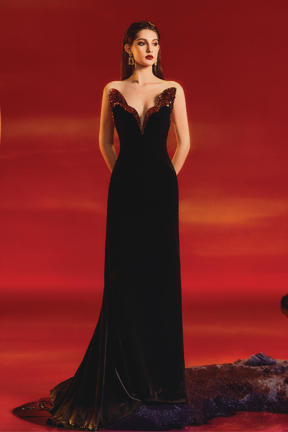 Wavy V-Chest Mermaid Dress