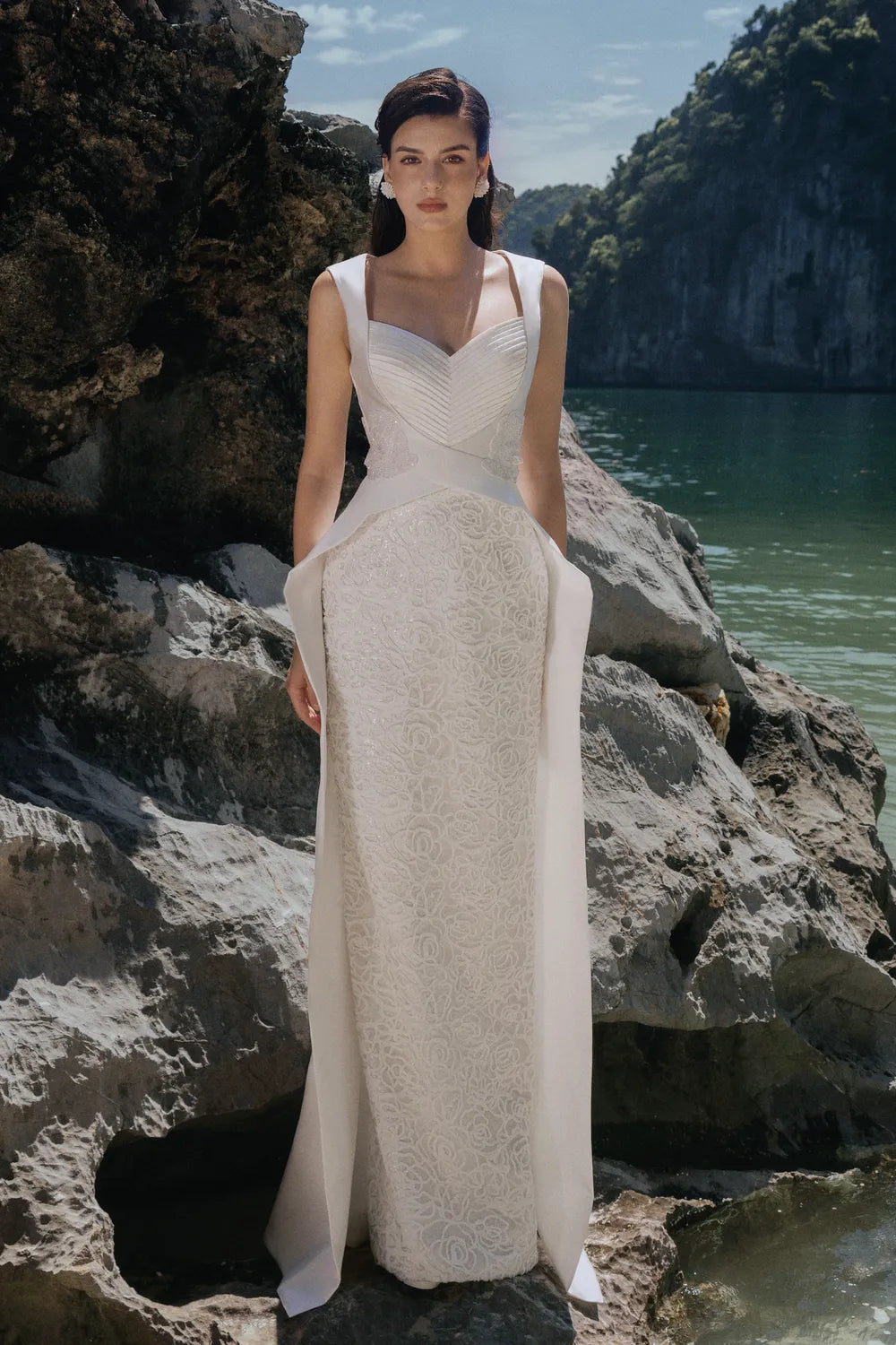 Strappy V-Pleated Chest Stylized Flap Dress