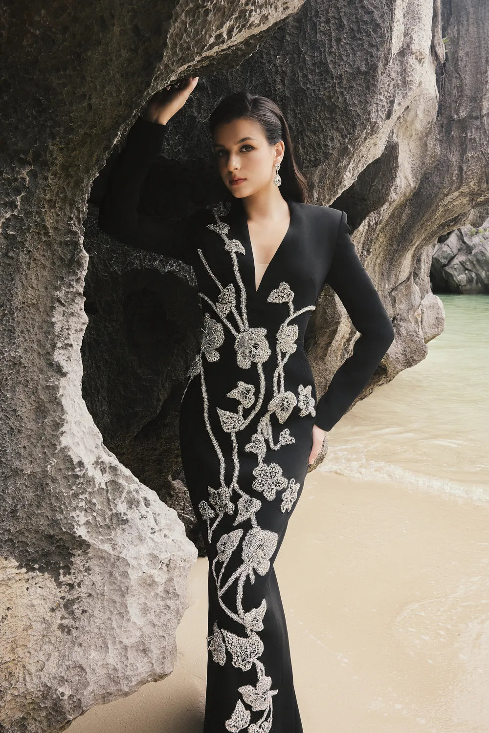 Long Sleeves V-Neck 3D Embellished Dress