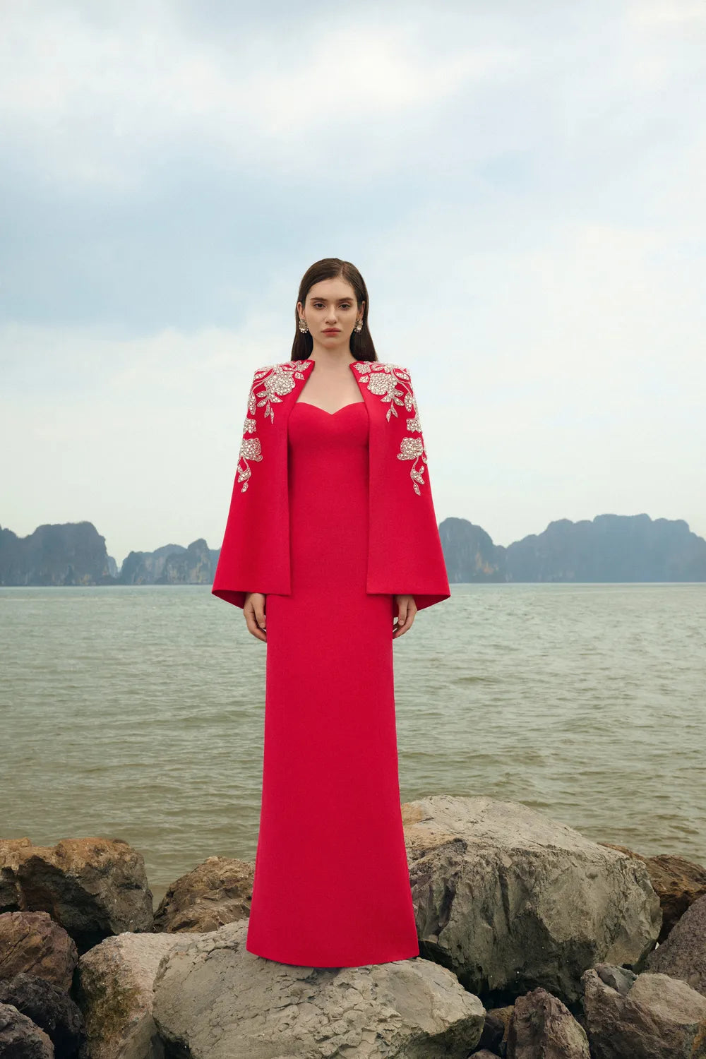 Symmetric Floral Embellished Cape And Strapless Heart Chestline Straight Dress Set