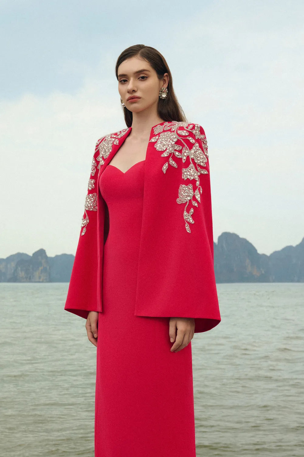 Symmetric Floral Embellished Cape And Strapless Heart Chestline Straight Dress Set