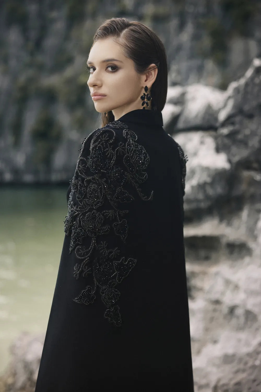 Peak Lapel Shoulder Blazer With Basic Straight Skirt Set