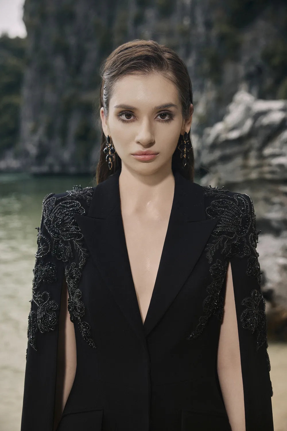 Peak Lapel Shoulder Blazer With Basic Straight Skirt Set