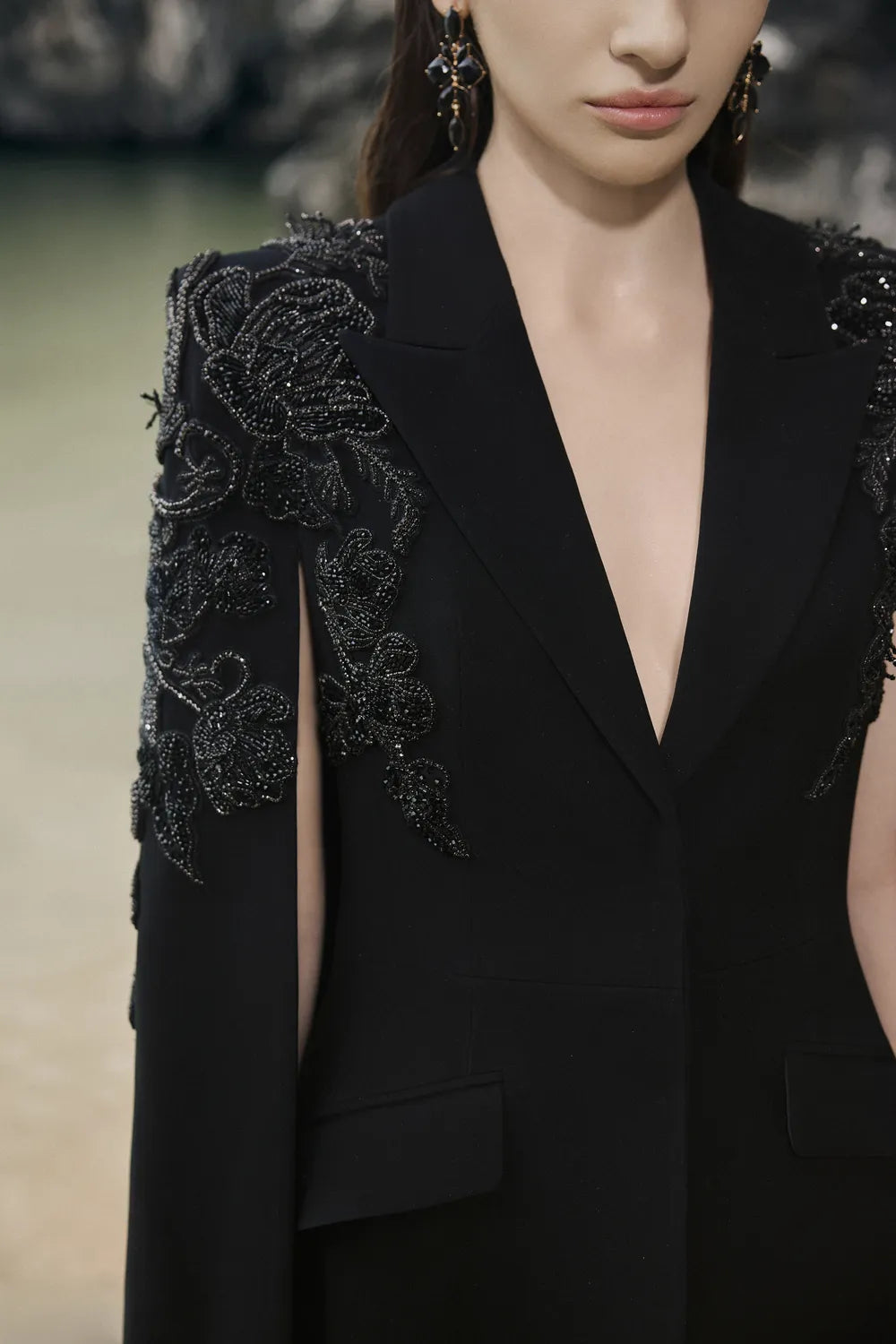 Peak Lapel Shoulder Blazer With Basic Straight Skirt Set