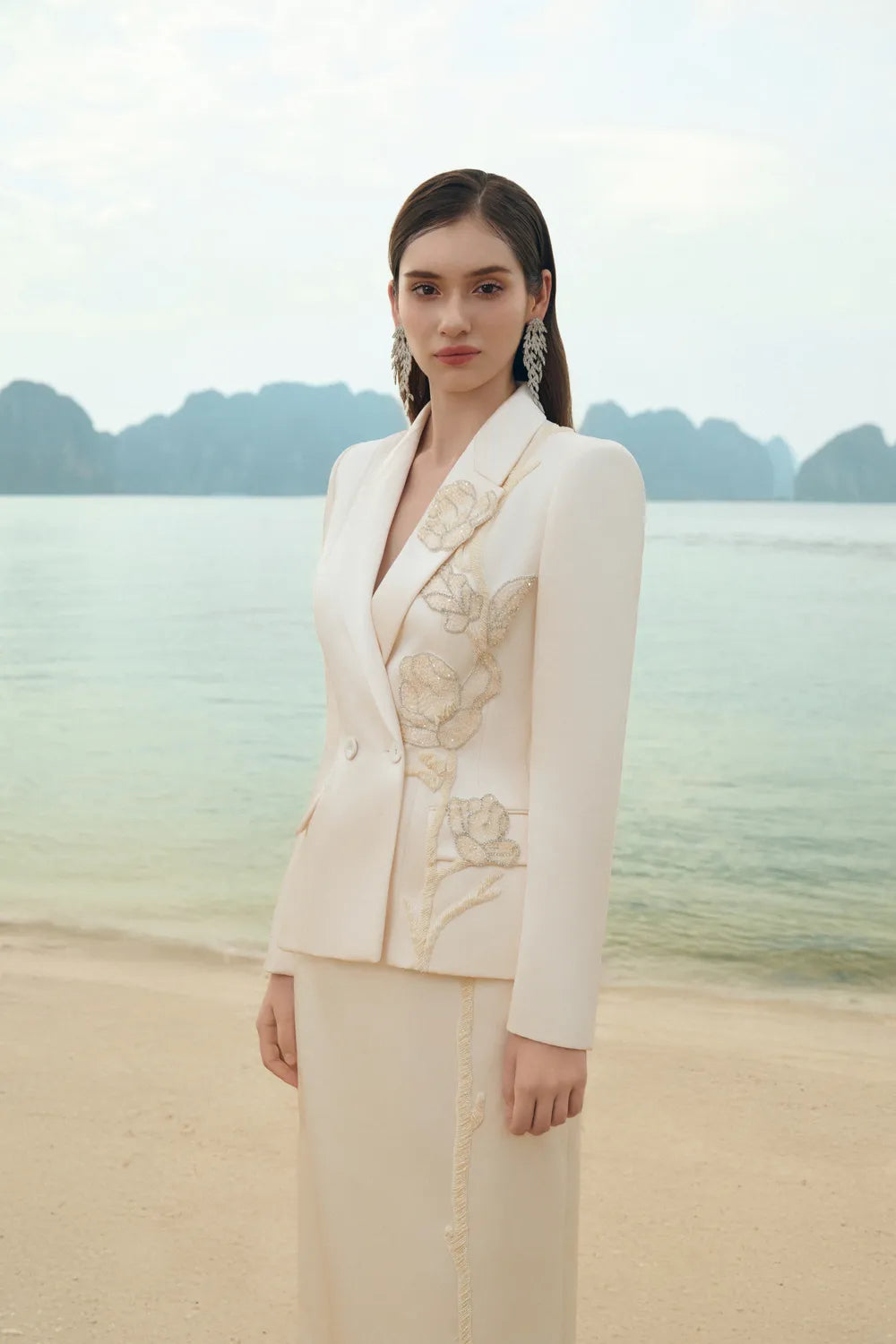 Peak Lapel Pegged Blazer With Straight Skirt Set