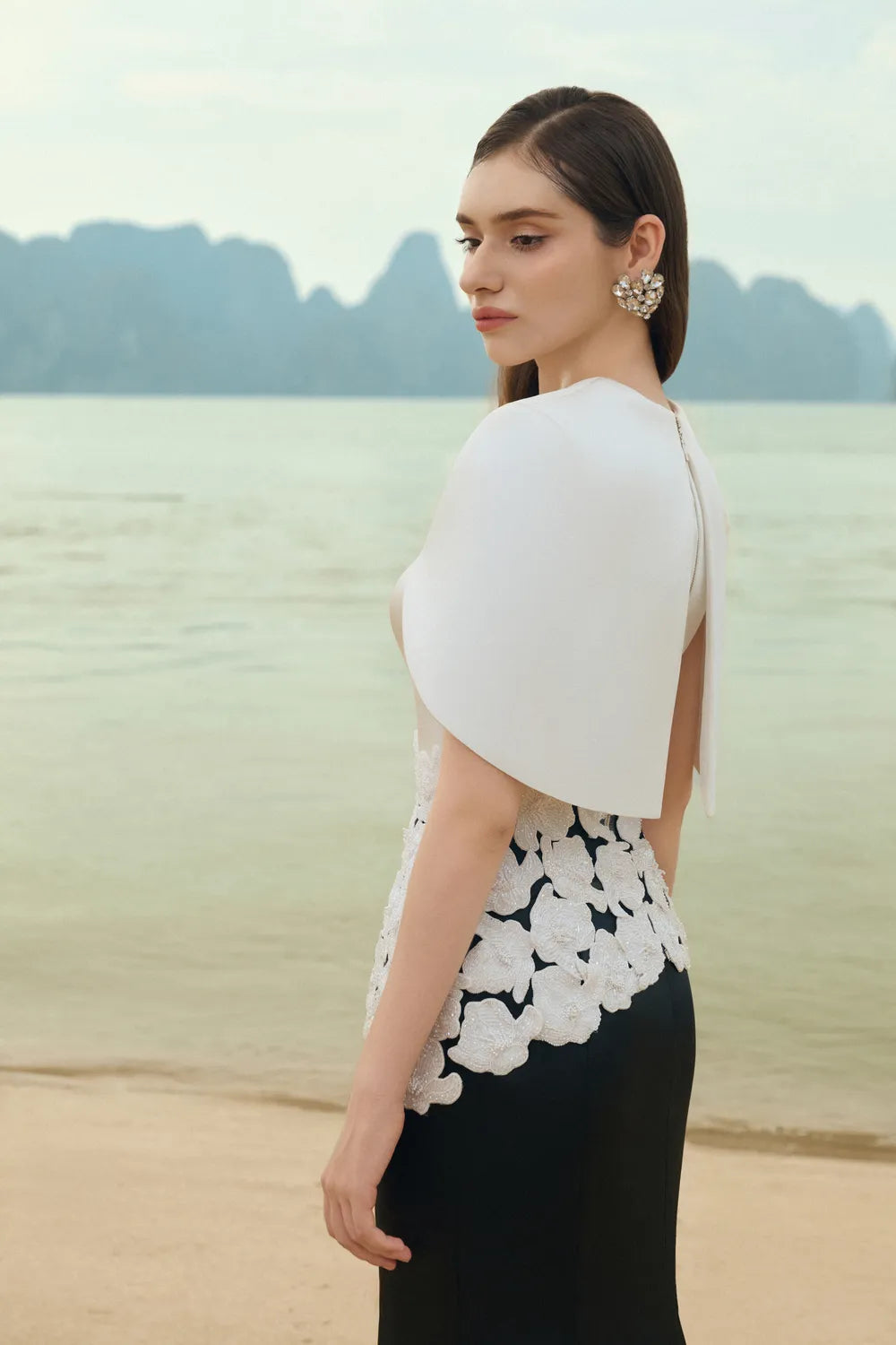 Diagonal Floral Cuff Top With Fitted Hip Mermaid Skirt Set