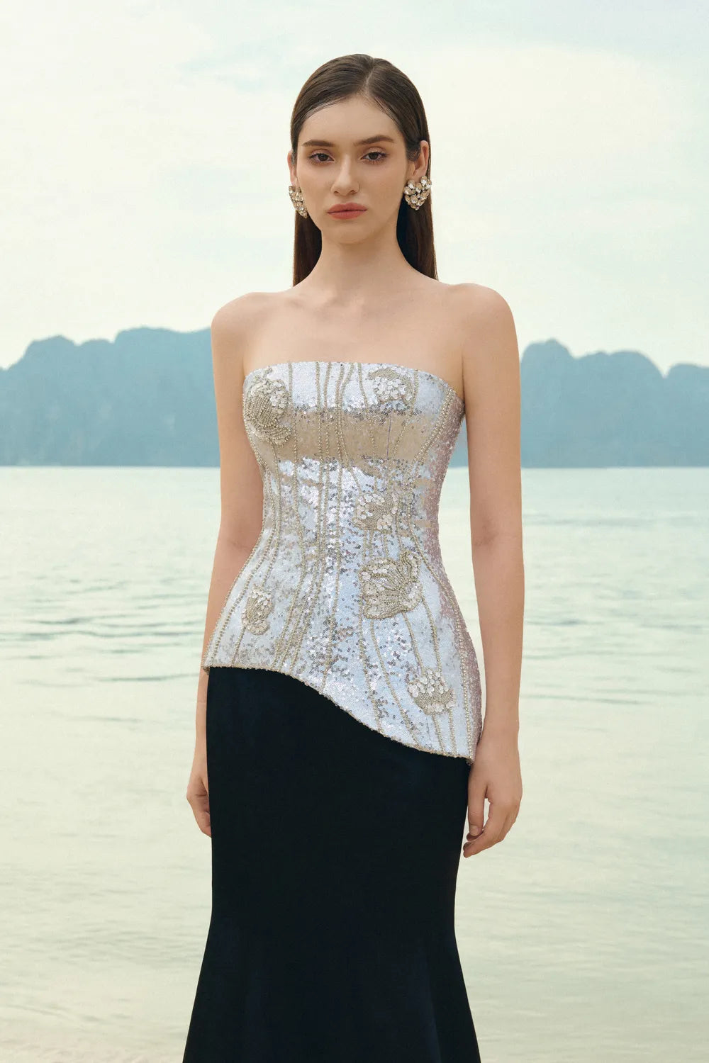 Strapless Sparkle Wavy Cuff Top With Basic Shining A-line Skirt Set