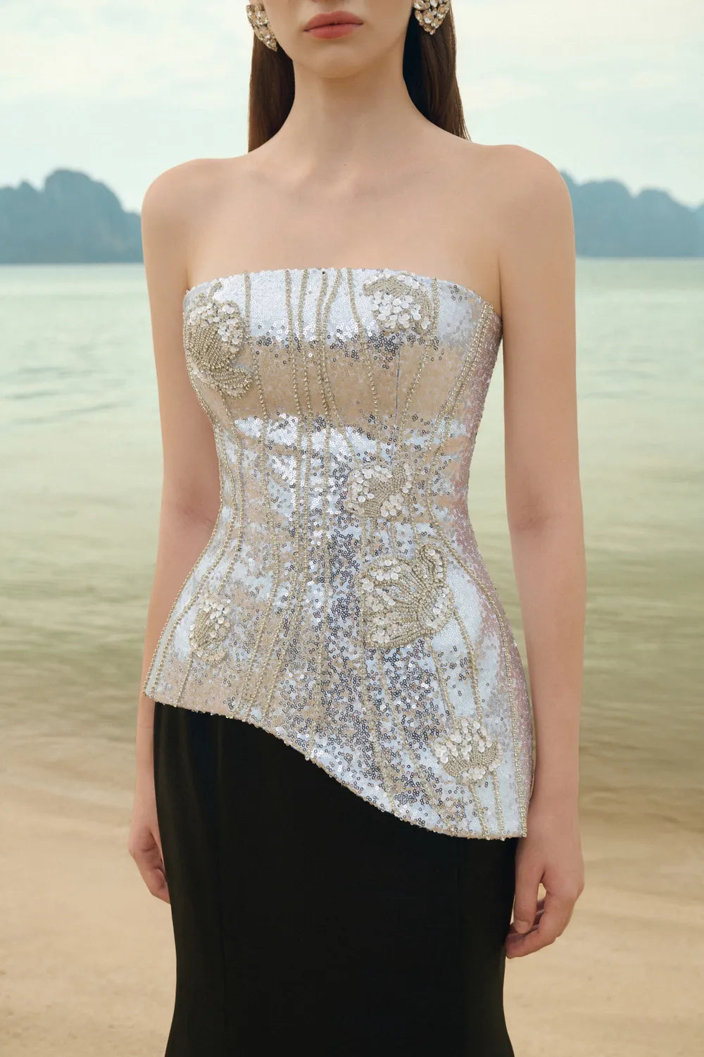 Strapless Sparkle Wavy Cuff Top With Basic Shining A-line Skirt Set