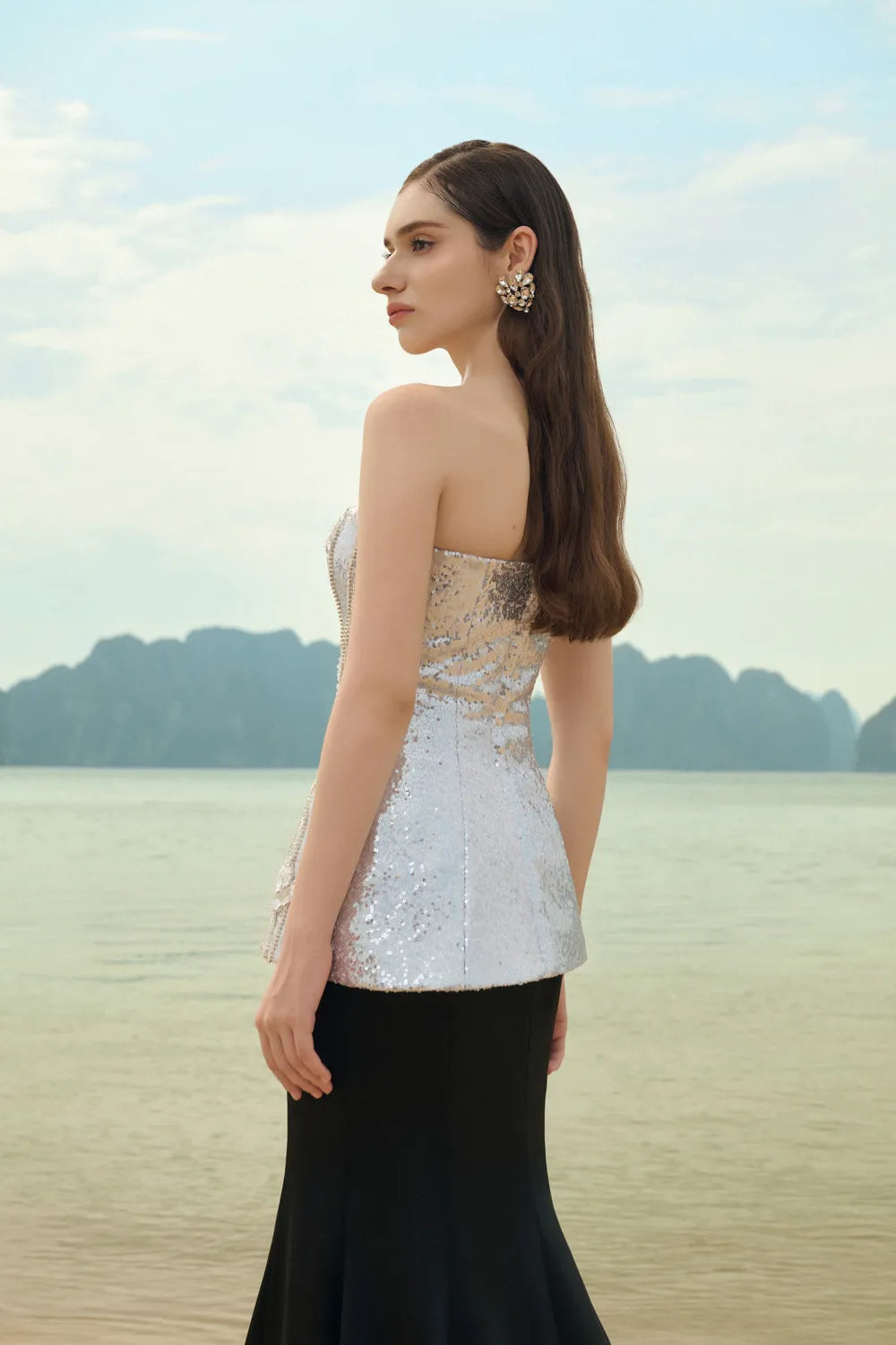 Strapless Sparkle Wavy Cuff Top With Basic Shining A-line Skirt Set