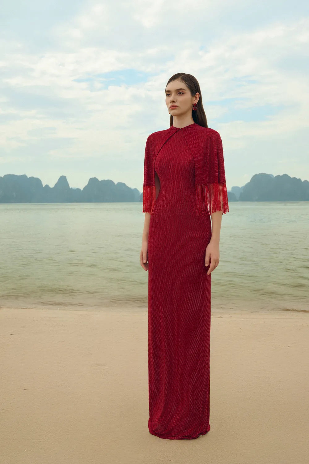 Fringed Short Cape Glitter Full Dress