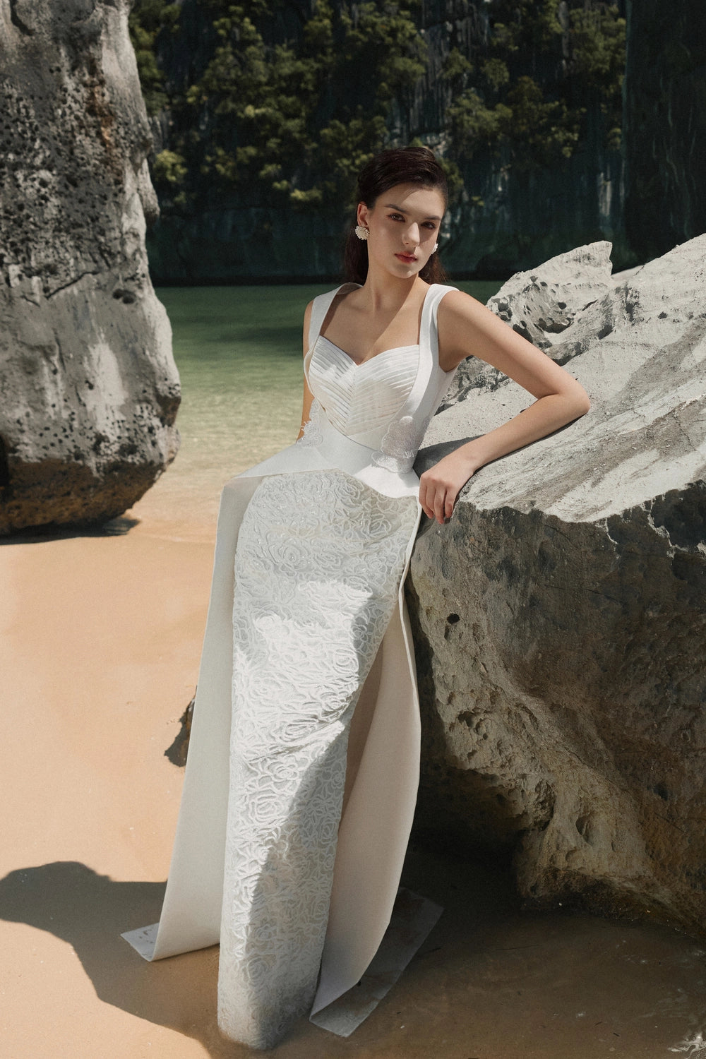 Strappy V-Pleated Chest Stylized Flap Dress