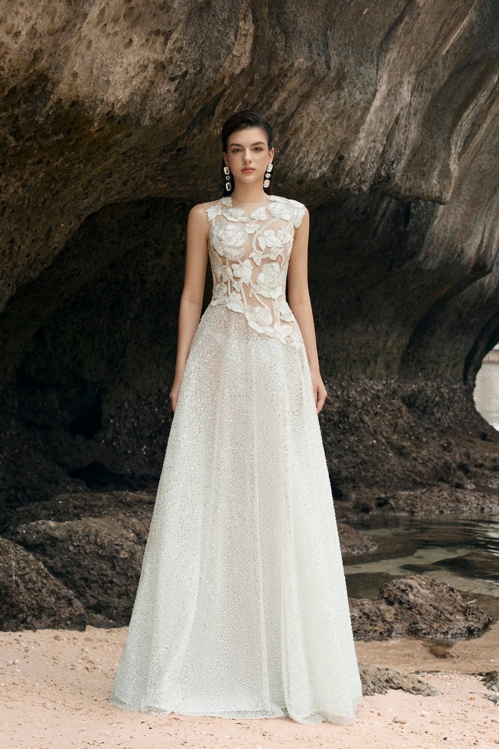 Sleeveless Diagonal Layered Flared Dress