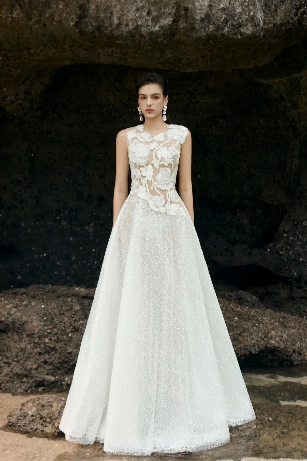 Sleeveless Diagonal Layered Flared Dress