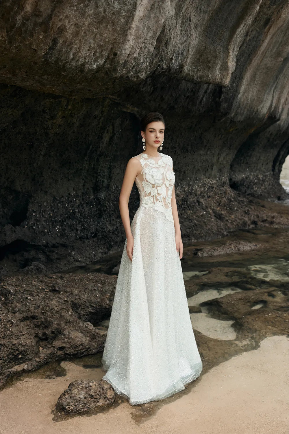 Sleeveless Diagonal Layered Flared Dress