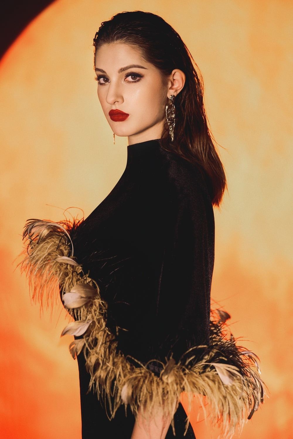 Curved Feather Short Cape With Strapless Dress Set