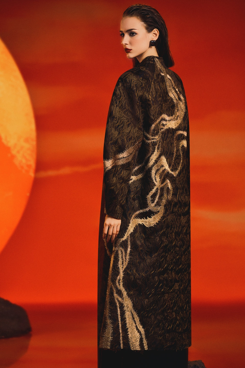 Golden Wave Long Sleeve Coat With Straight Dress Set