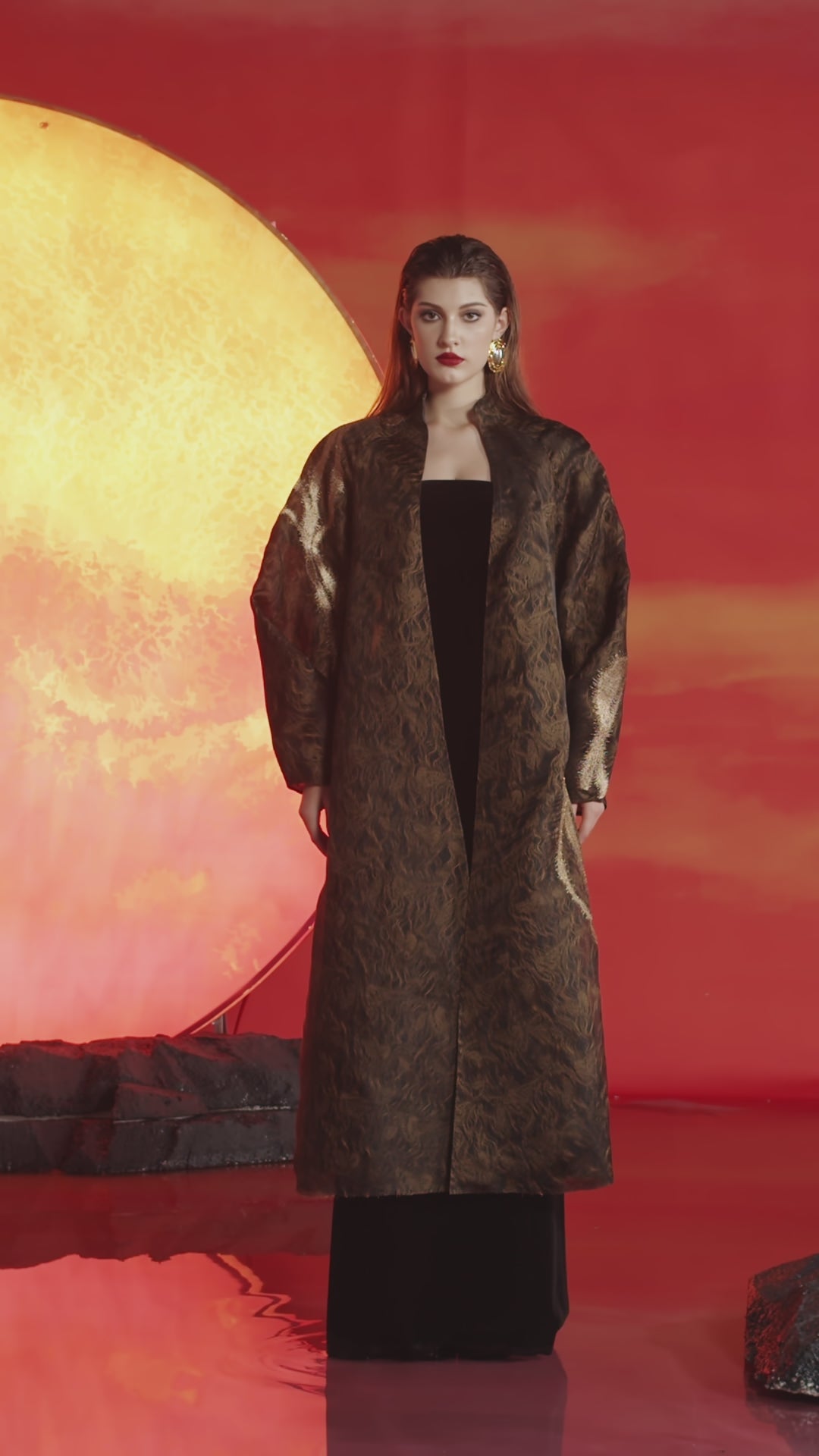 Golden Wave Long Sleeve Coat With Straight Dress Set